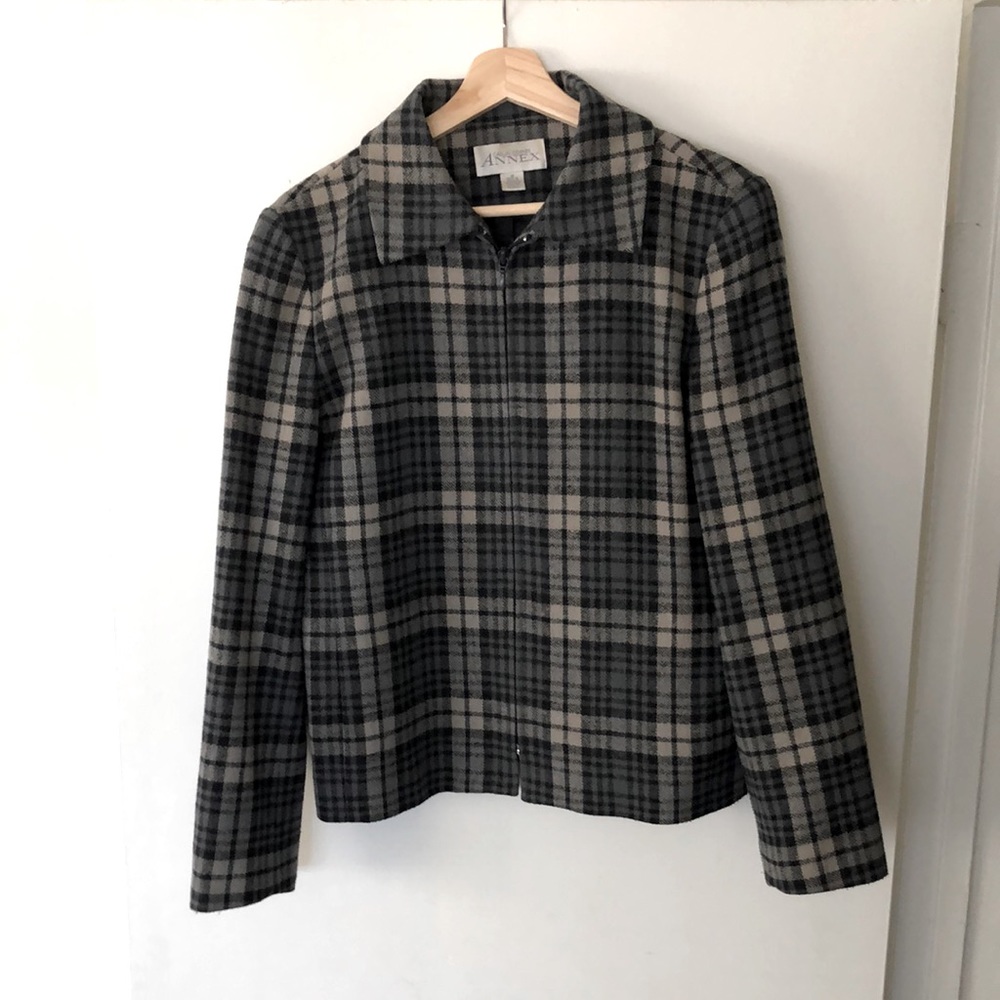 Vintage Plaid Collared Jacket